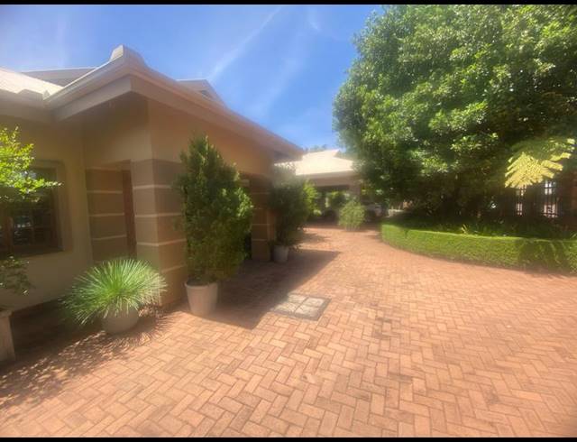 4 BEDROOM HOUSE FOR SALE IN KANONKOP